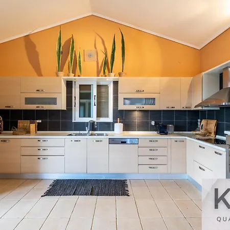 Alafona Sea View Maisonette In Village Villa